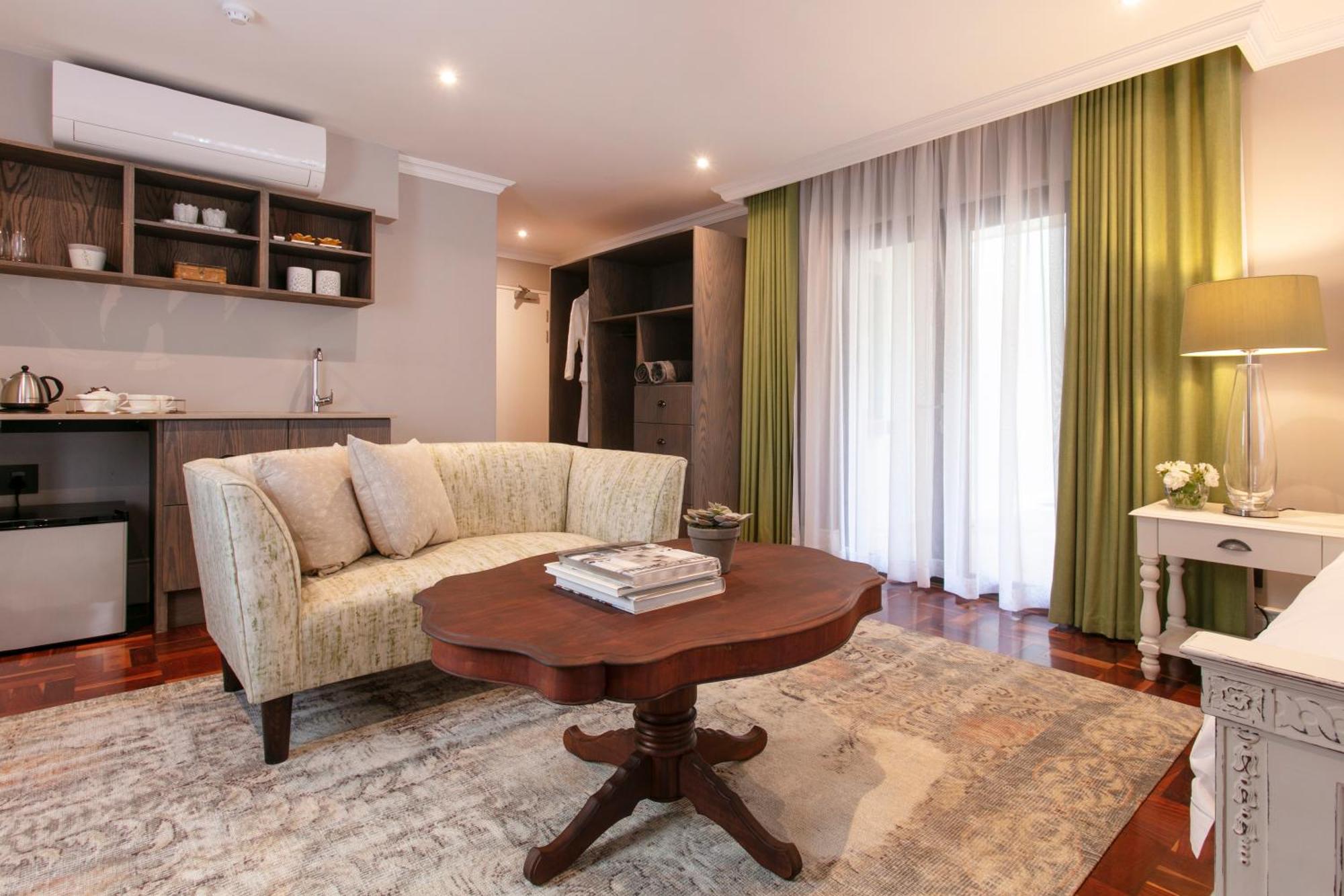 The Rasmus Hotel Pretoria Bagian luar foto